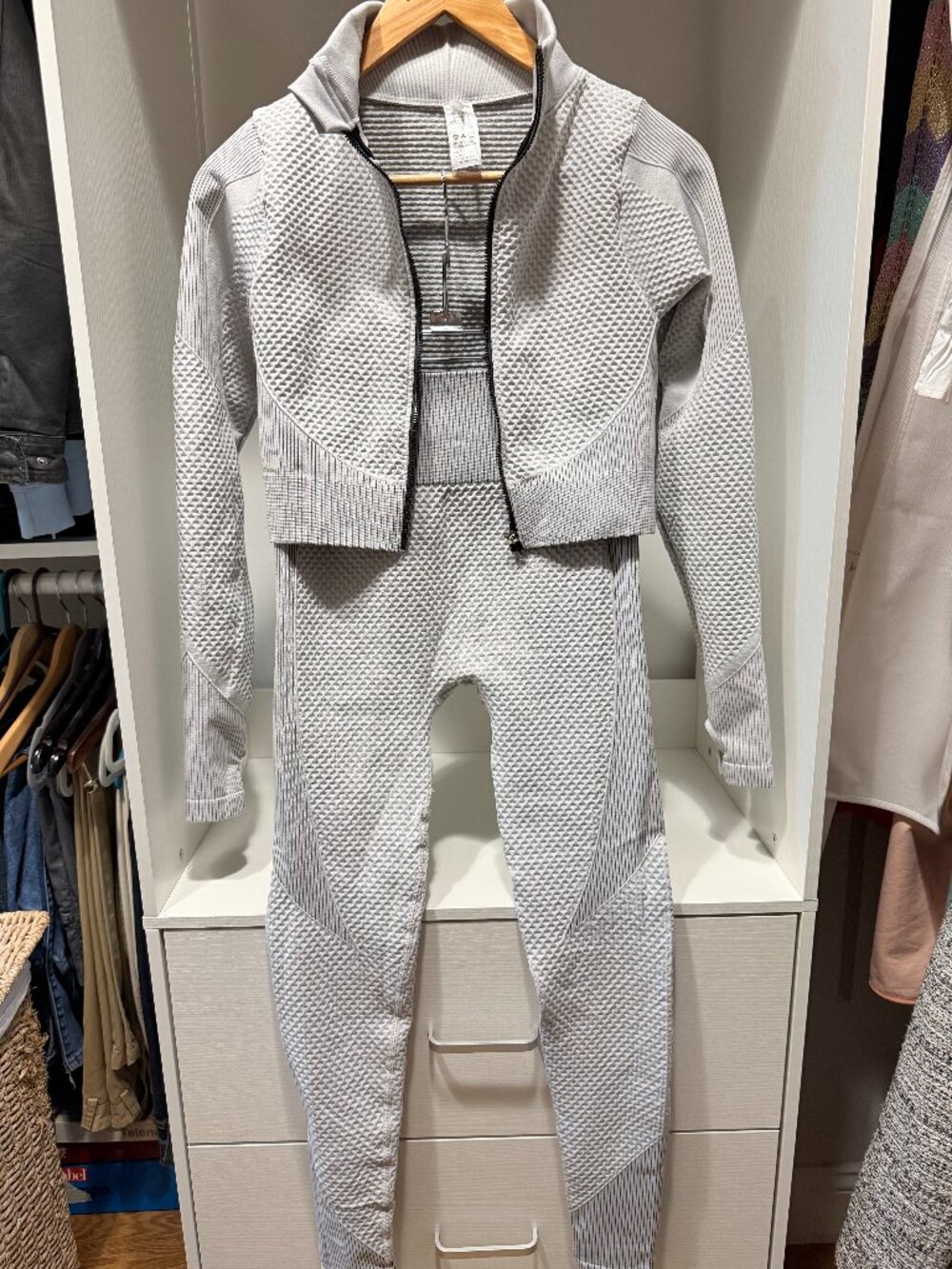 Textured Knit Zip Jacket Legging Set Gray- Medium
